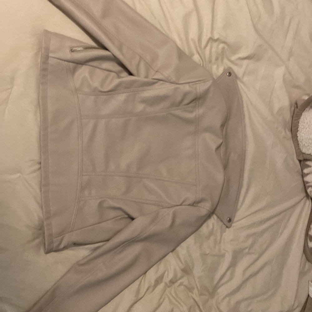 Express Leather Jacket - image 3